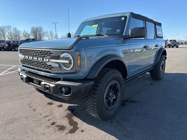 Certified 2022 Ford Bronco Badlands image 2