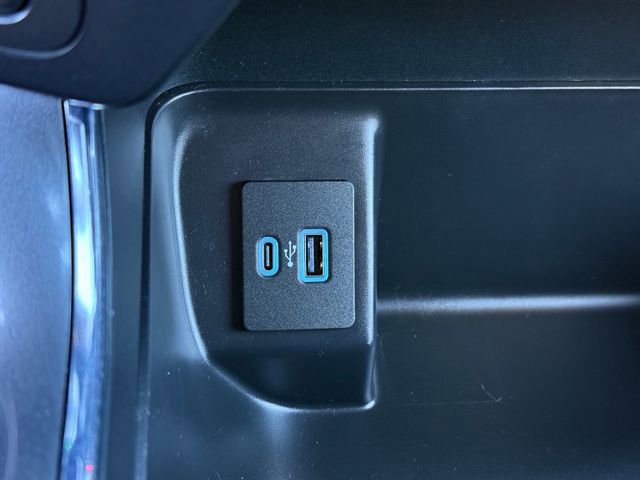 Certified 2022 Ford F150 XLT w/ Equipment Group 302A High image 20