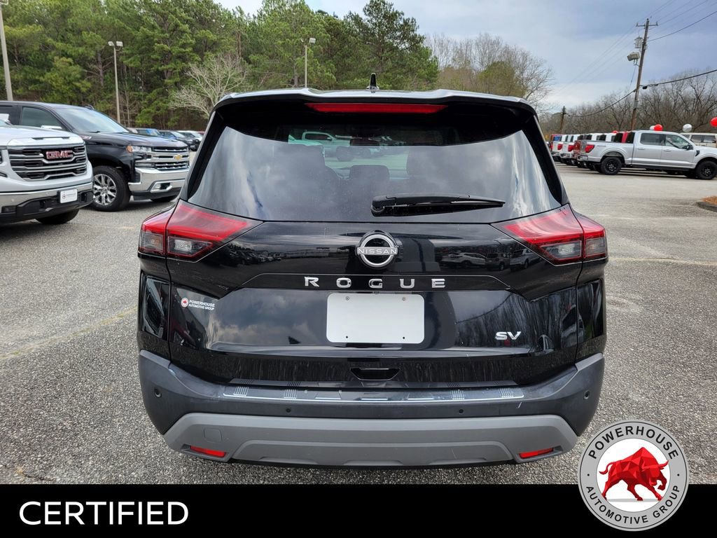 Used 2023 Nissan Rogue SV image 5