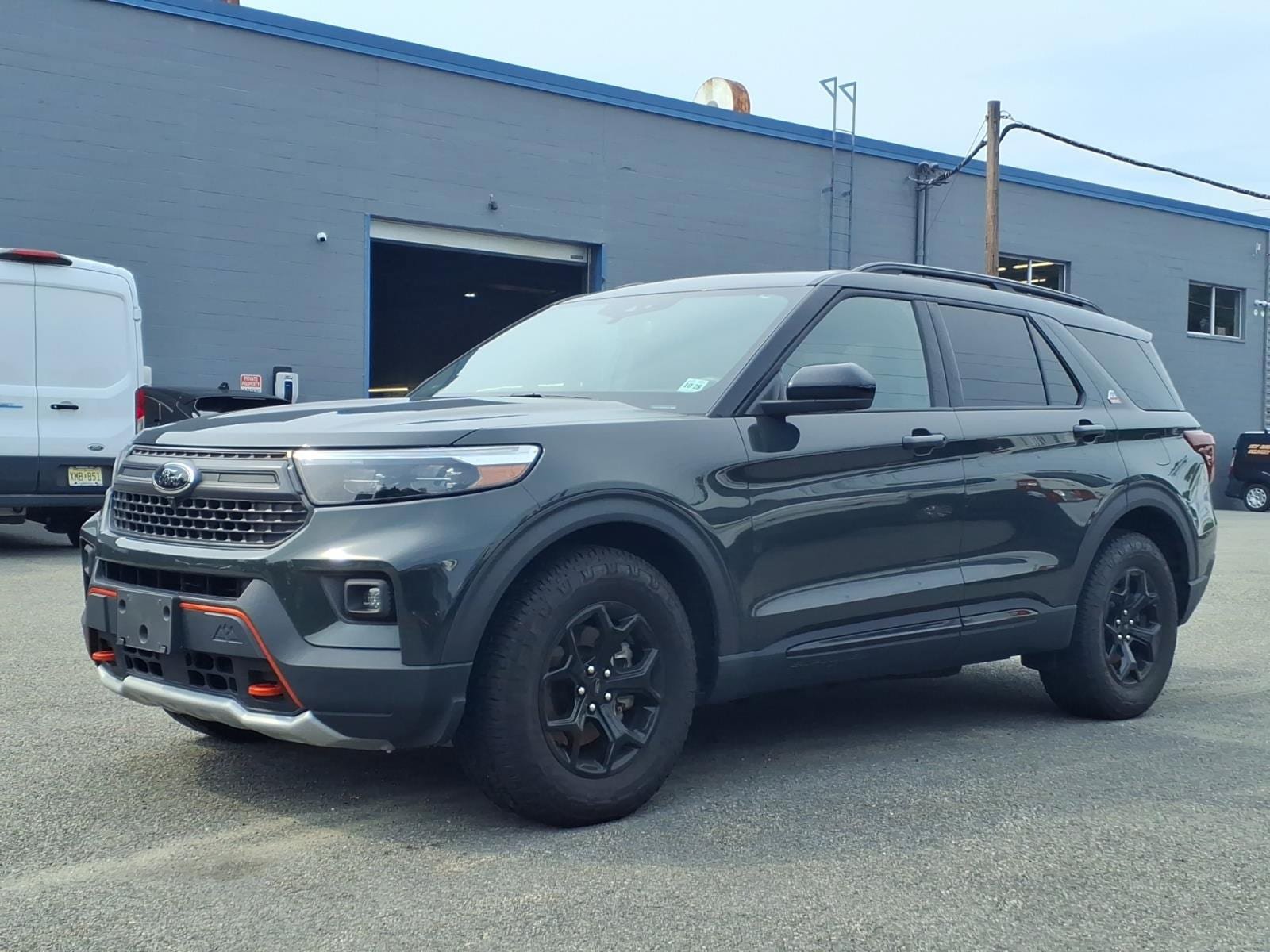 Certified 2022 Ford Explorer Timberline w/ Timberline Technology Package AWD/4WD image 3
