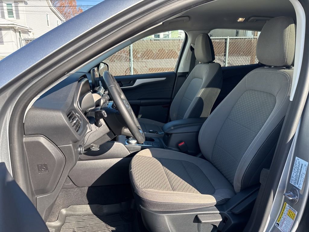 Certified 2022 Ford Escape SE w/ Cold Weather Package image 15