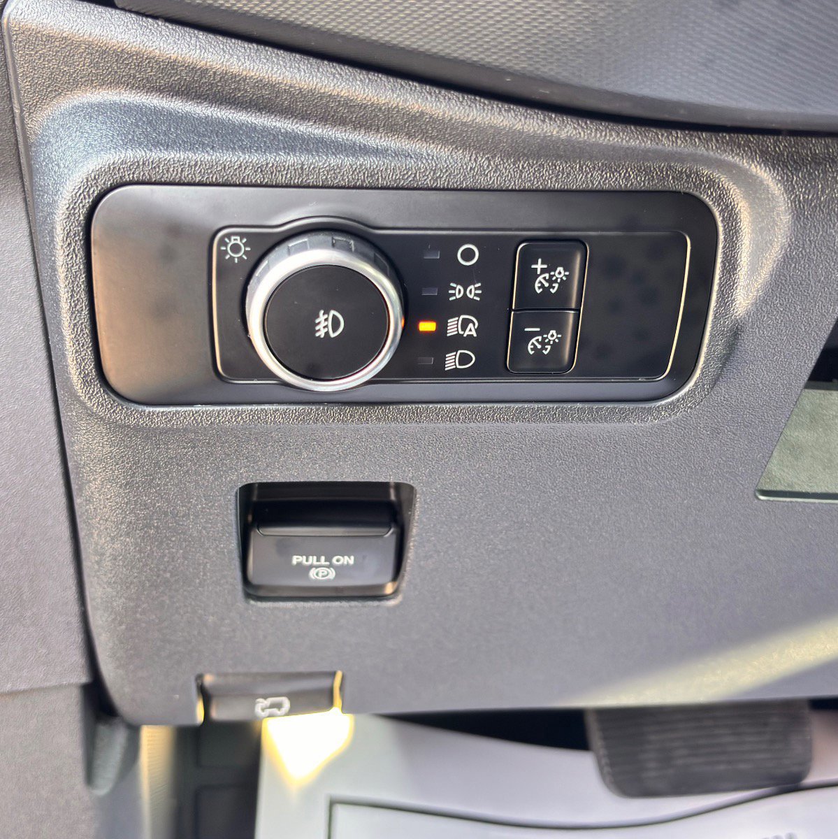 Certified 2024 Ford Bronco Heritage Edition image 26