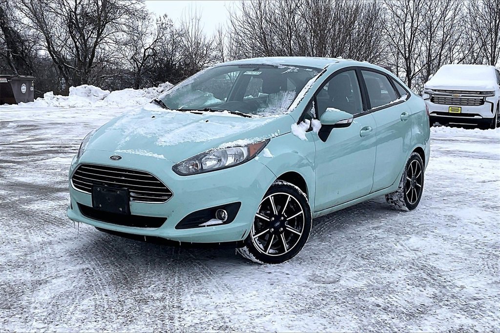 Certified 2019 Ford Fiesta SE w/ Equipment Group 201A image 2