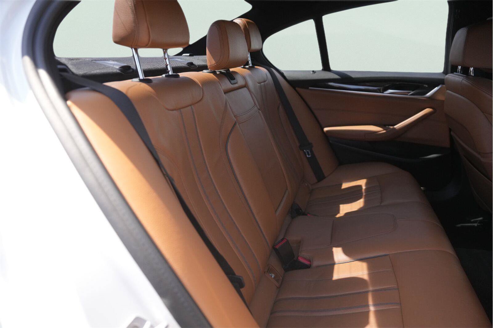 Used 2019 BMW 530e xDrive AWD/4WD image 17