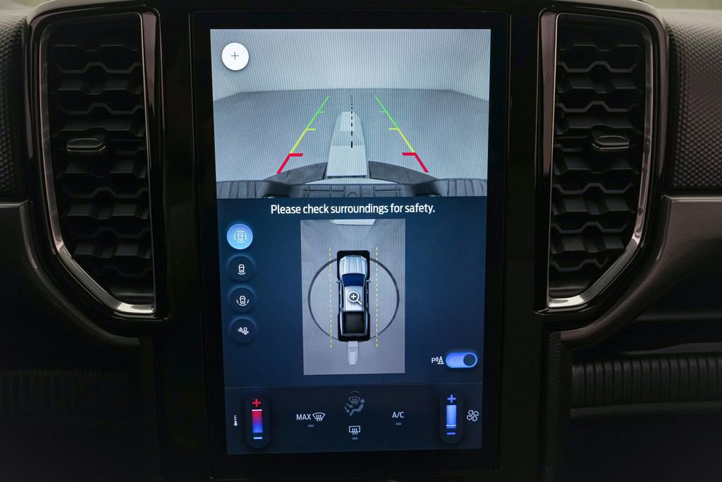 Certified 2024 Ford Ranger XLT w/ Technology Package image 17