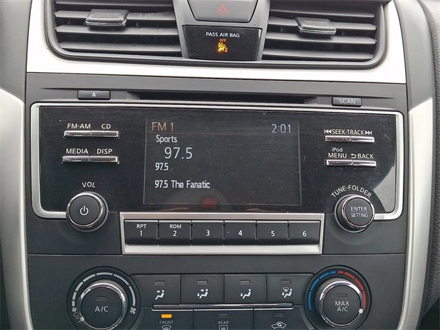 Used 2017 Nissan Altima 2.5 SR w/ Midnight Edition Package image 13