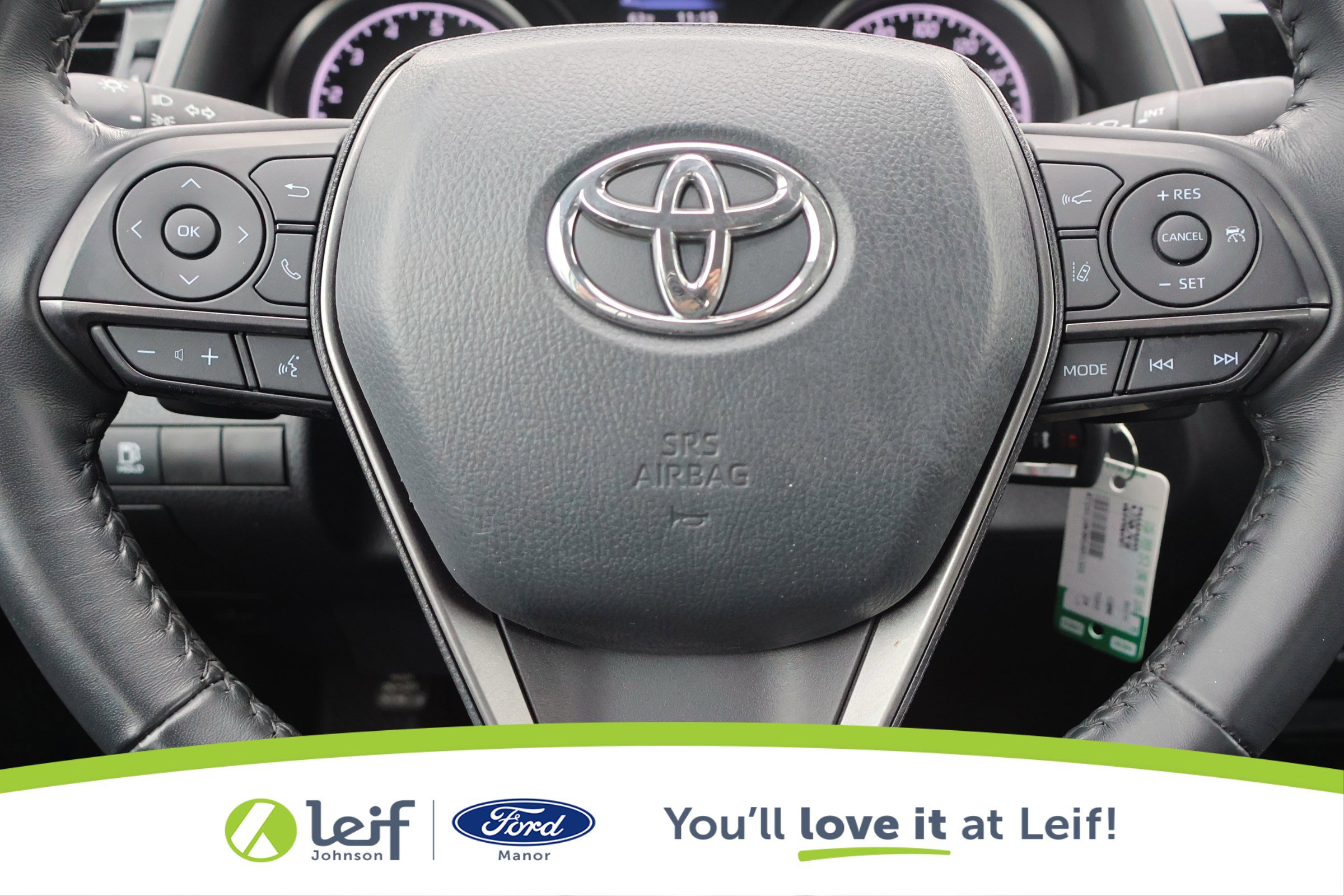 Used 2024 Toyota Camry SE image 18