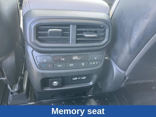 Used 2023 Honda Pilot Elite image 23