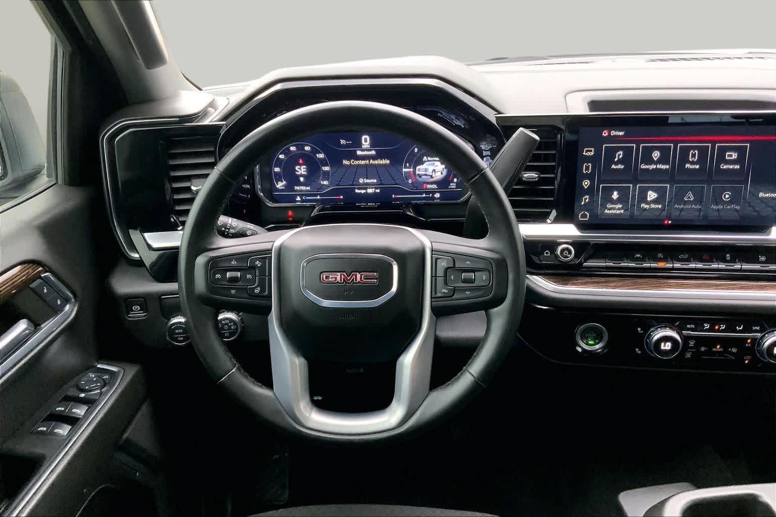 Used 2024 GMC Sierra 1500 Elevation RWD image 6
