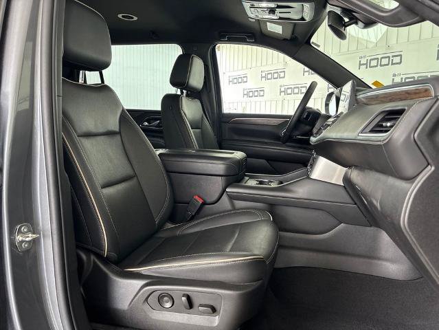 Used 2022 Chevrolet Suburban Premier AWD/4WD image 7