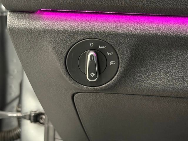 Used 2021 Volkswagen Jetta SEL FWD image 15