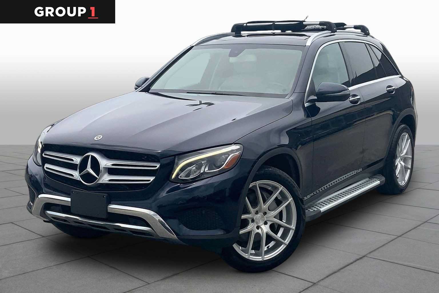 Used 2019 Mercedes-Benz GLC 300 4MATIC image 1