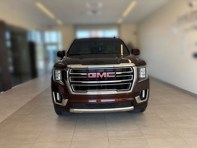 Used 2022 GMC Yukon SLT w/ SLT Premium Package AWD/4WD image 5