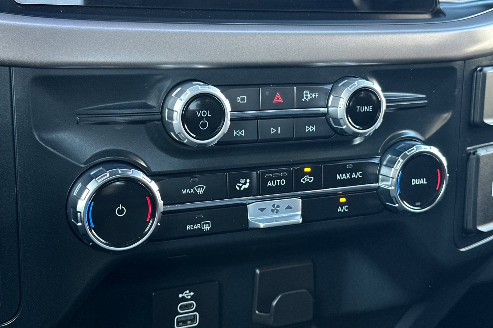 Certified 2025 Ford F150 XLT w/ Equipment Group 301A Standard image 18