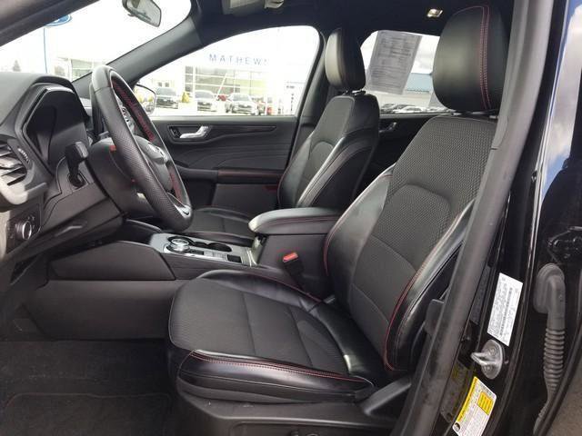 Certified 2023 Ford Escape ST-Line w/ Tech Pack #1 image 13