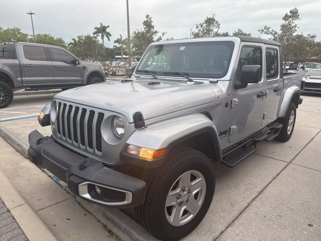Used 2023 Jeep Gladiator Sport image 1