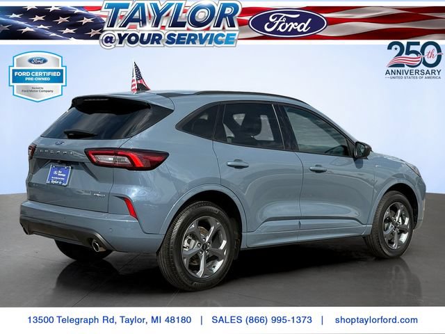 Certified 2024 Ford Escape ST-Line w/ Tech Pack #1 AWD/4WD image 3