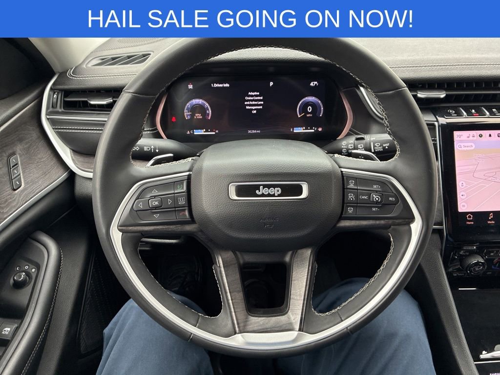 Used 2023 Jeep Grand Cherokee Limited AWD/4WD image 25