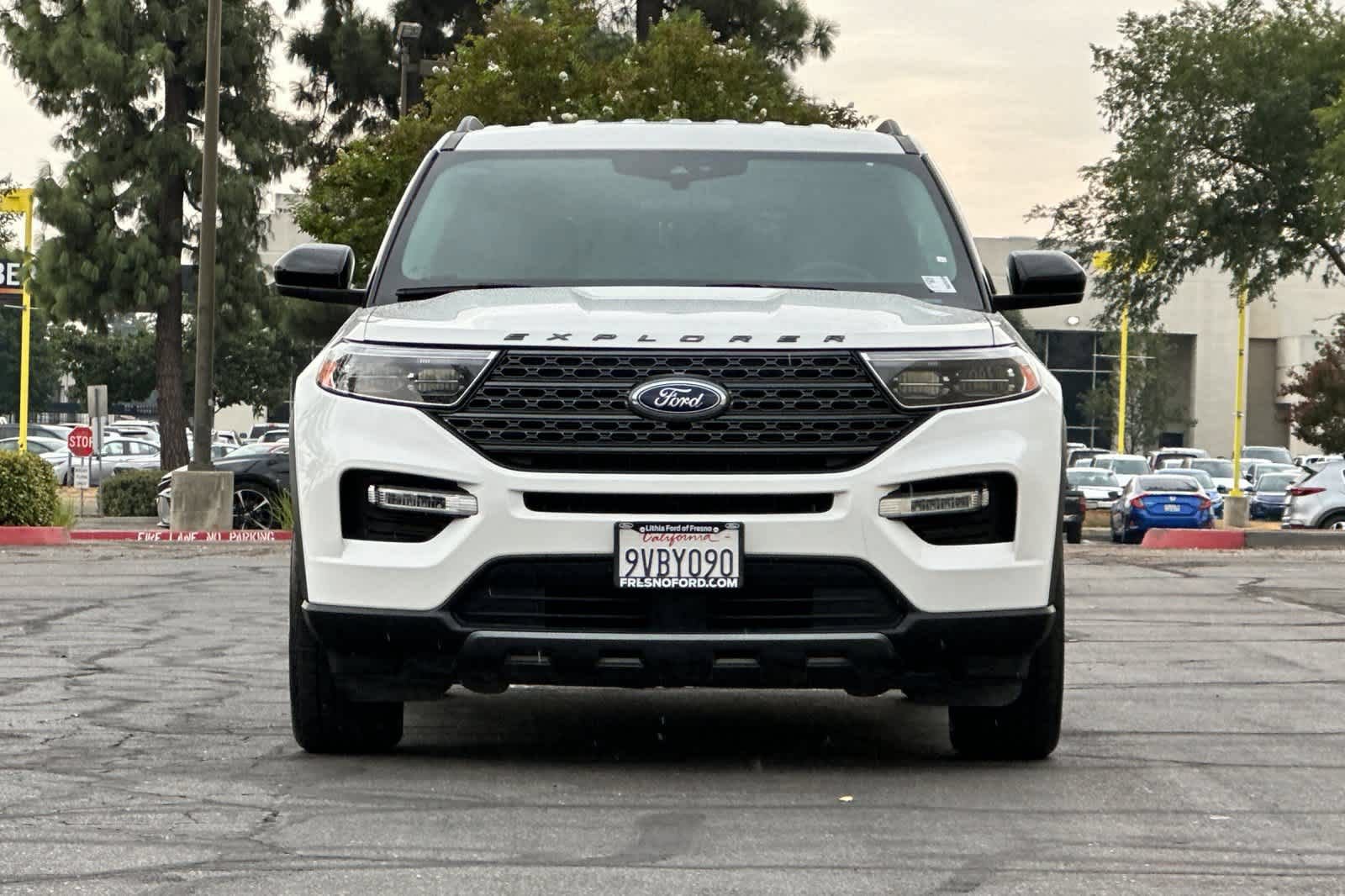 Certified 2023 Ford Explorer XLT w/ Equipment Group 202A AWD/4WD image 11