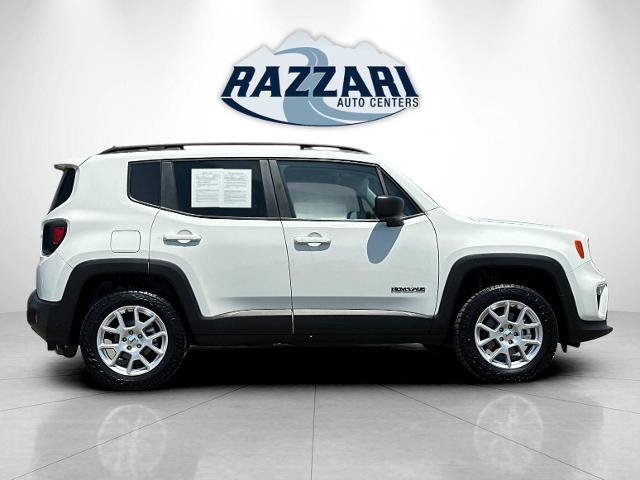 Used 2022 Jeep Renegade Sport w/ Sport Appearance Group AWD/4WD image 2