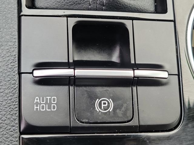 Used 2023 Kia K5 EX image 17