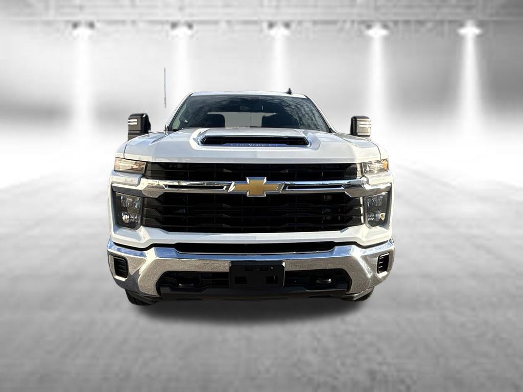 Used 2024 Chevrolet Silverado 2500 LT AWD/4WD image 10