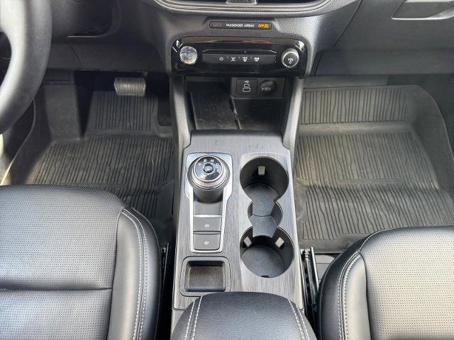 Certified 2025 Ford Escape Platinum image 11
