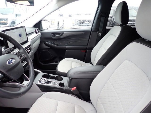Certified 2023 Ford Escape Active w/ Tech Pack #1 image 15