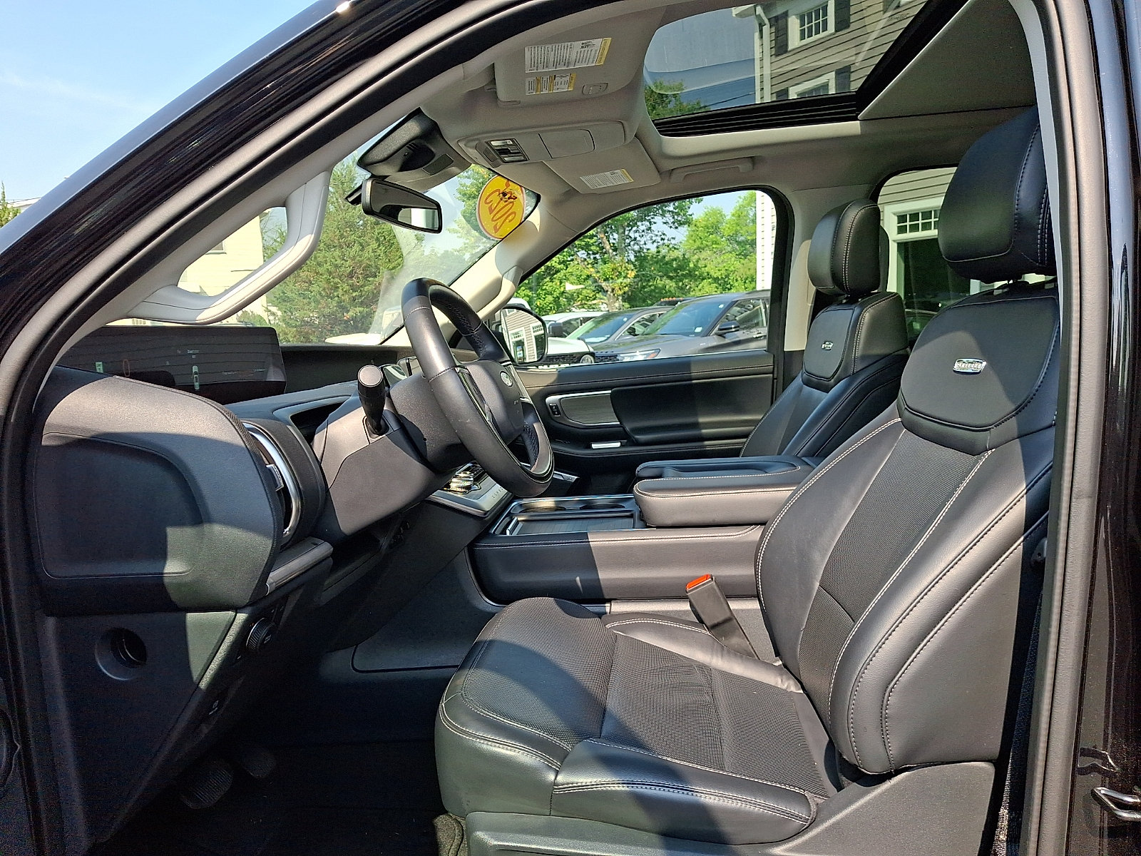Certified 2025 Ford Expedition Max Platinum AWD/4WD image 15