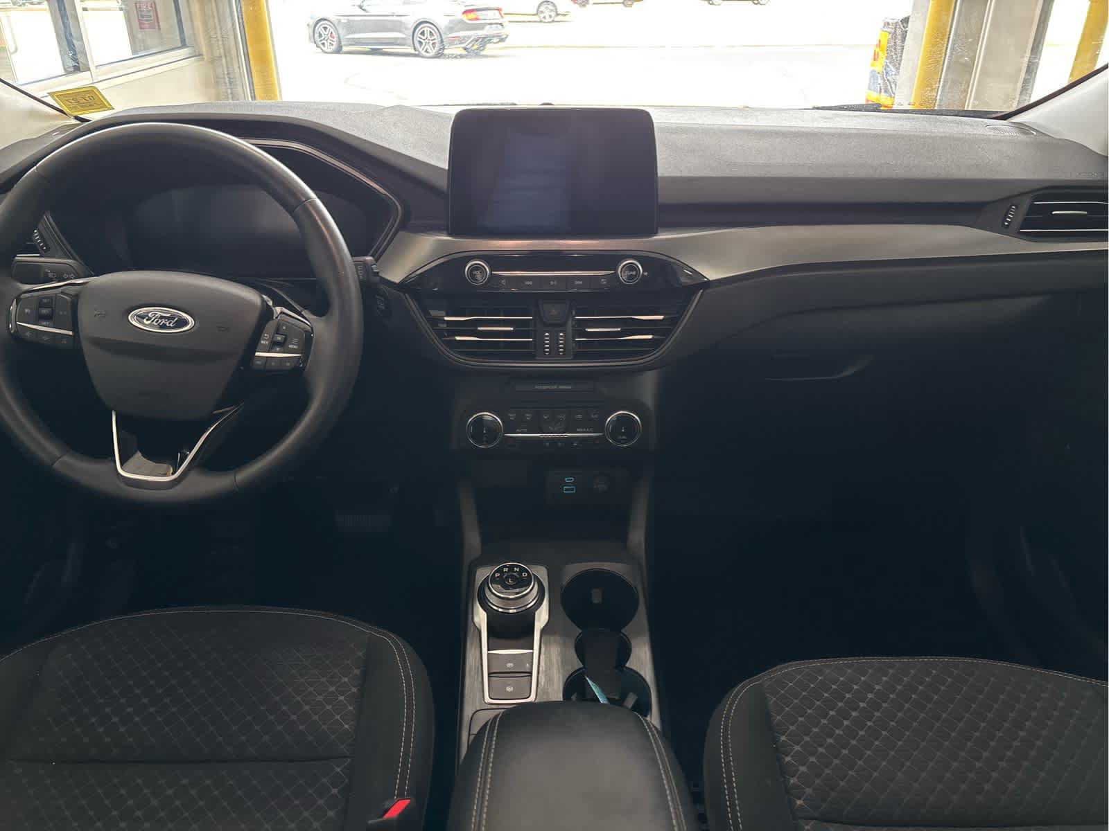 Certified 2023 Ford Escape Active AWD/4WD image 10