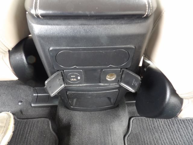 Certified 2022 Ford Explorer XLT w/ Equipment Group 202A RWD image 24