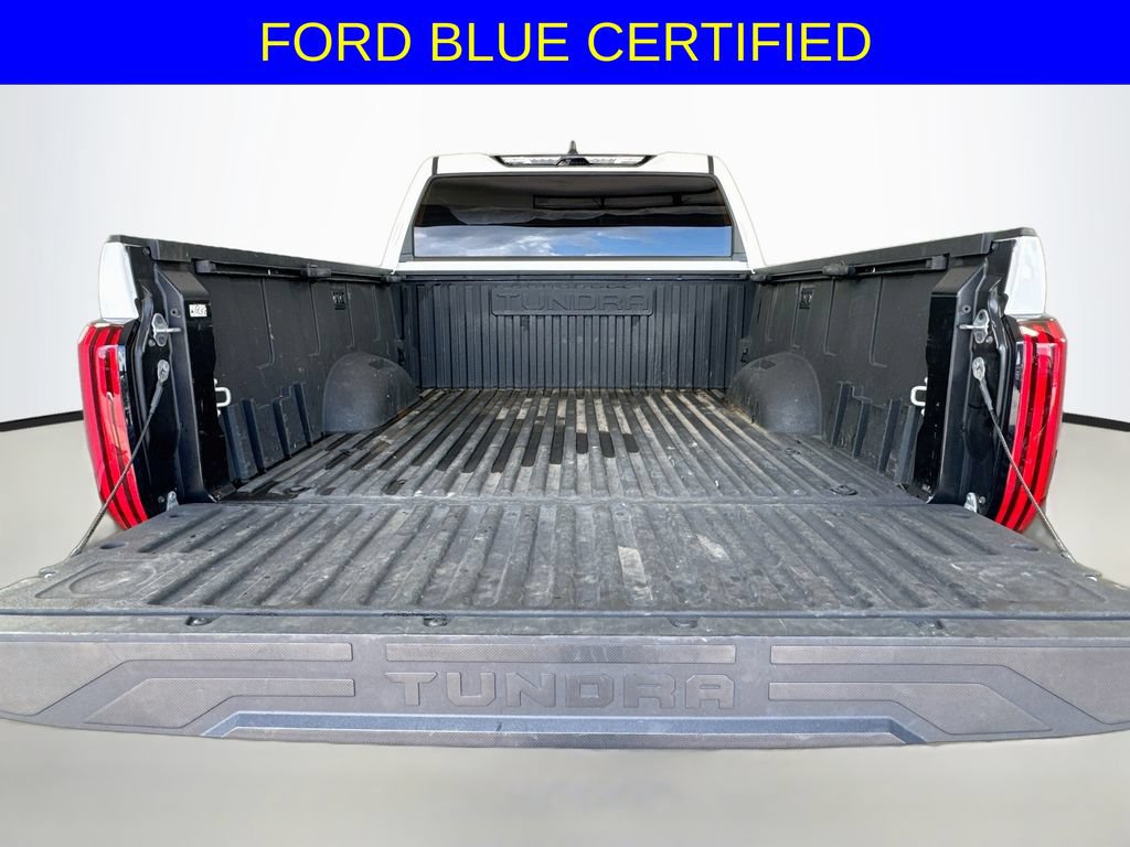 Used 2025 Toyota Tundra SR5 w/ SR5 Premium Package AWD/4WD image 29