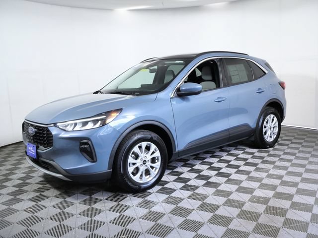 Certified 2023 Ford Escape Active w/ Tech Pack #2 AWD/4WD image 5