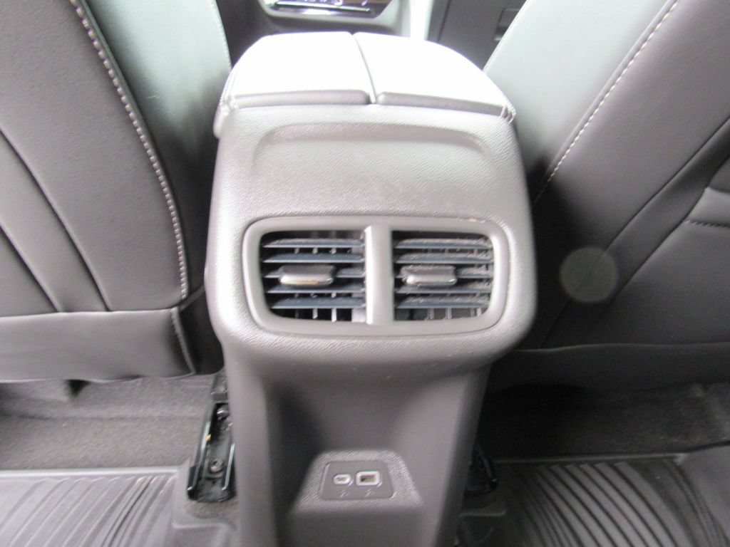 Used 2022 Buick Envision Preferred FWD image 24