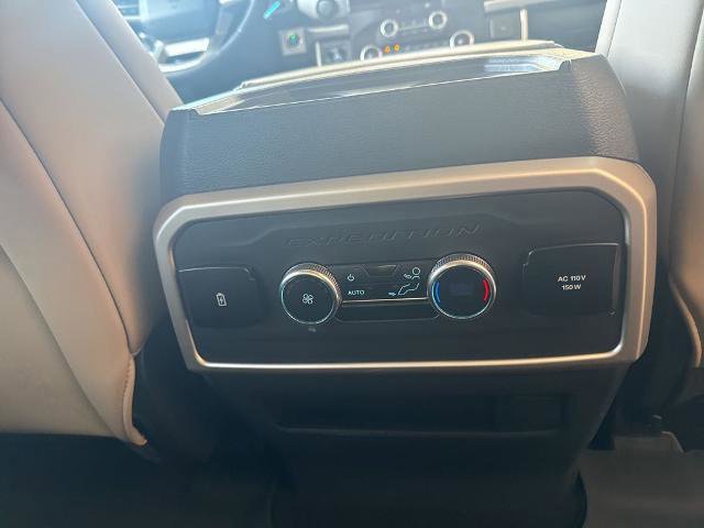 Certified 2023 Ford Expedition XLT image 19