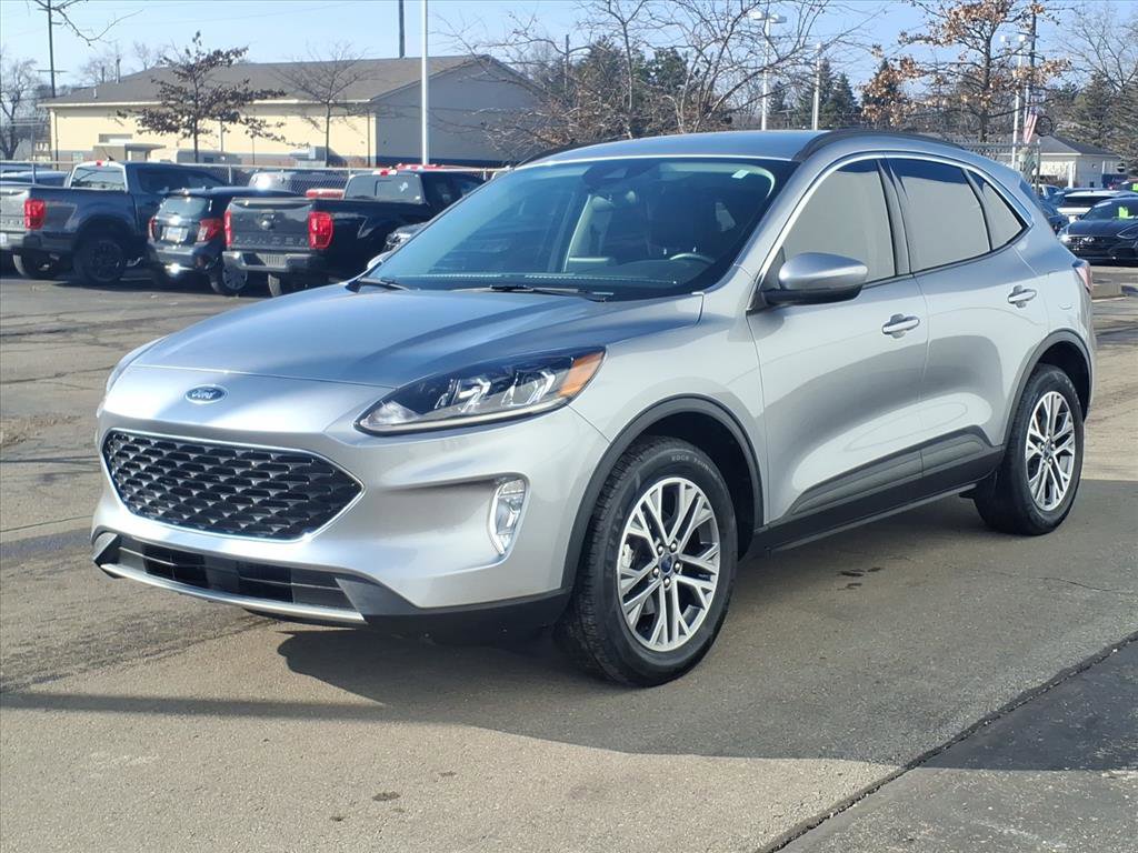 Certified 2022 Ford Escape SEL image 3