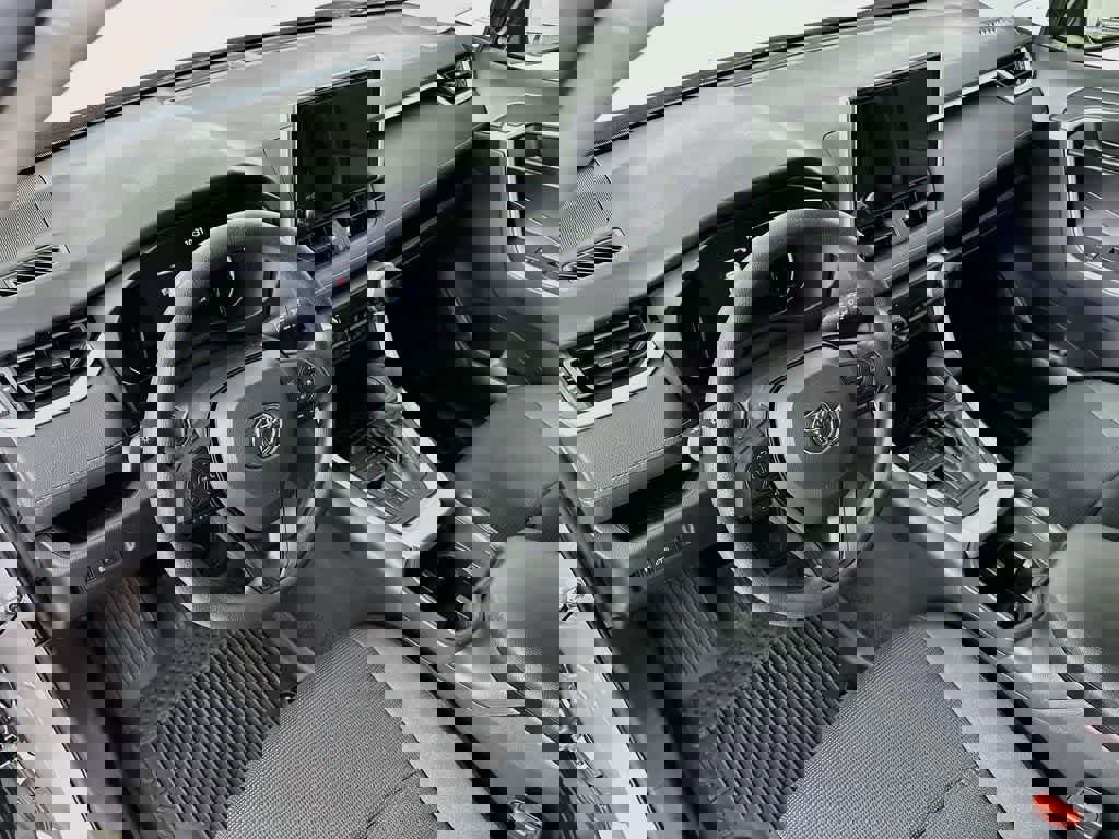 Used 2025 Toyota RAV4 LE FWD image 9