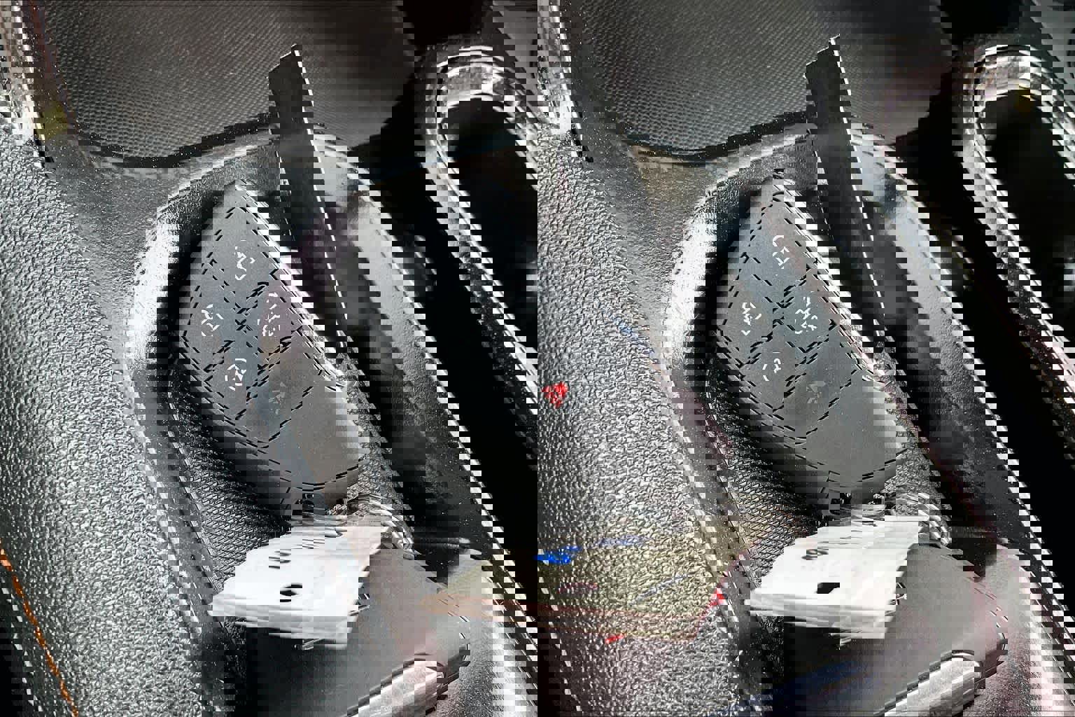 Used 2025 GMC Sierra 2500 AT4 w/ AT4 Premium Plus Package image 15