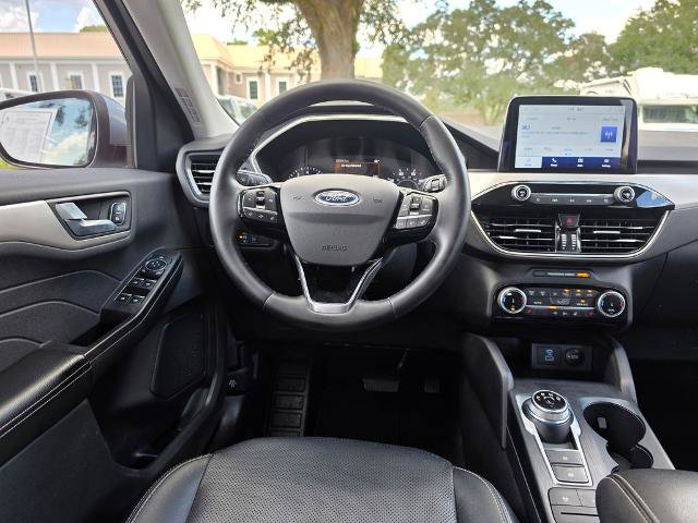 Certified 2022 Ford Escape SEL FWD image 10