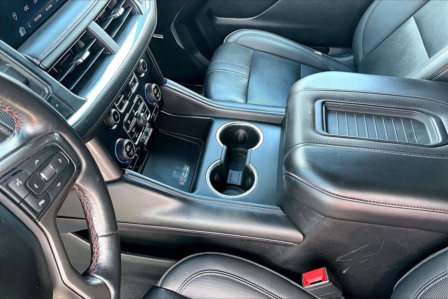 Used 2023 Chevrolet Tahoe RST AWD/4WD image 15