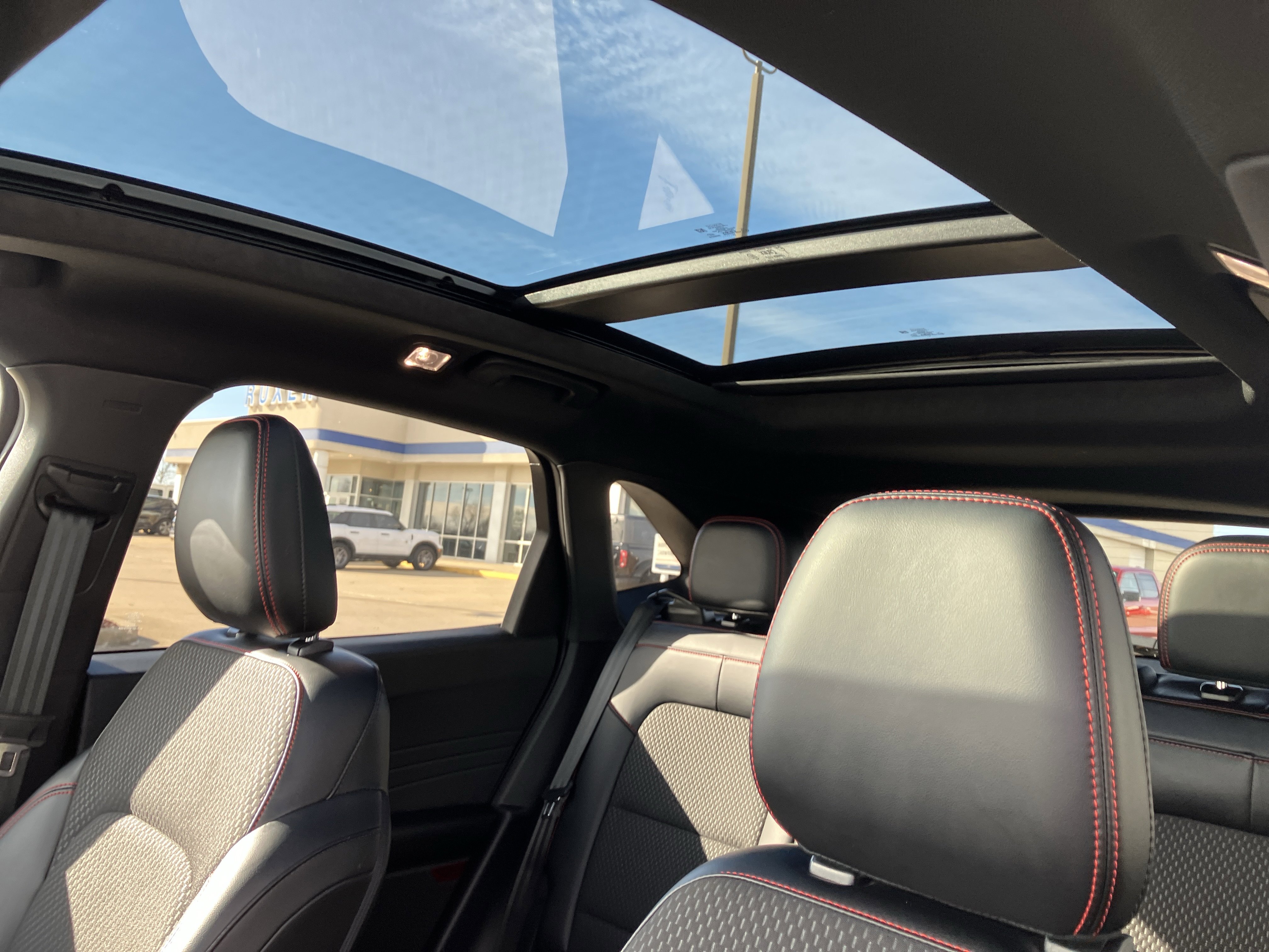 Certified 2023 Ford Escape ST-Line w/ Tech Pack #1 image 37