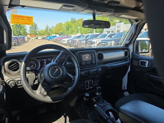 Used 2018 Jeep Wrangler Unlimited Sport S AWD/4WD image 19