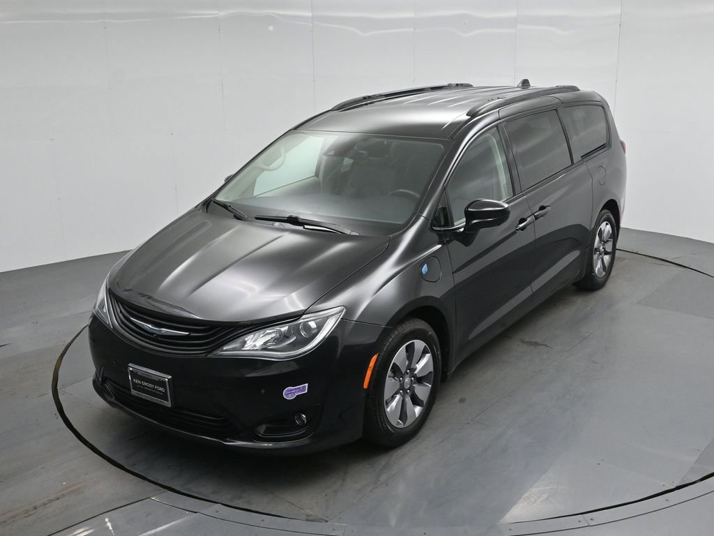 Used 2018 Chrysler Pacifica Limited w/ Advanced Safetytec Group image 27