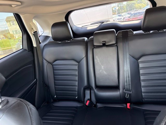 Certified 2024 Ford Edge SEL w/ Convenience Package AWD/4WD image 27