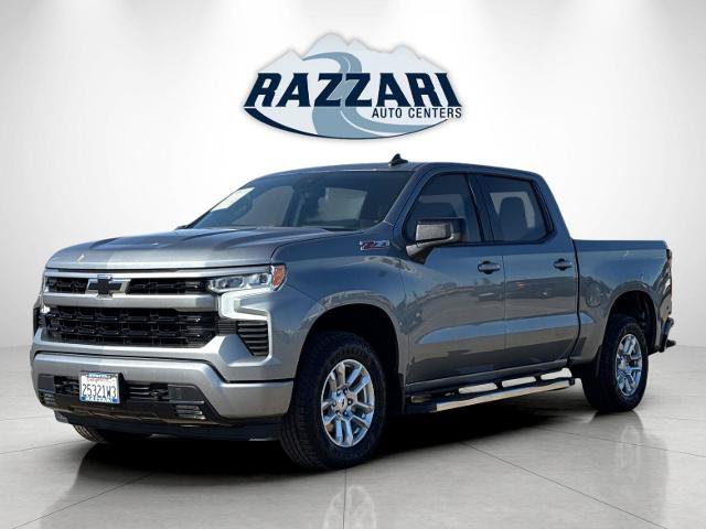 Used 2023 Chevrolet Silverado 1500 RST w/ Z71 Off-Road Package AWD/4WD image 7
