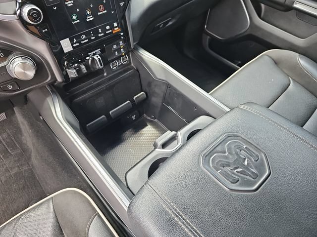 Used 2023 RAM 1500 Laramie RWD image 30