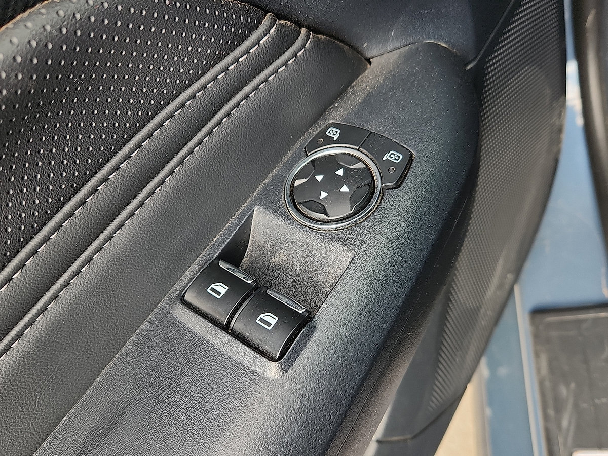 Certified 2024 Ford Mustang Premium RWD image 19