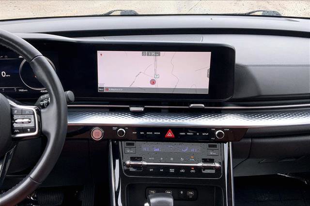 Used 2022 Kia Carnival SX Prestige FWD image 5