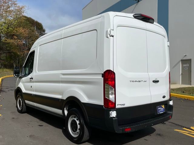 Certified 2023 Ford Transit 250 Medium Roof image 6