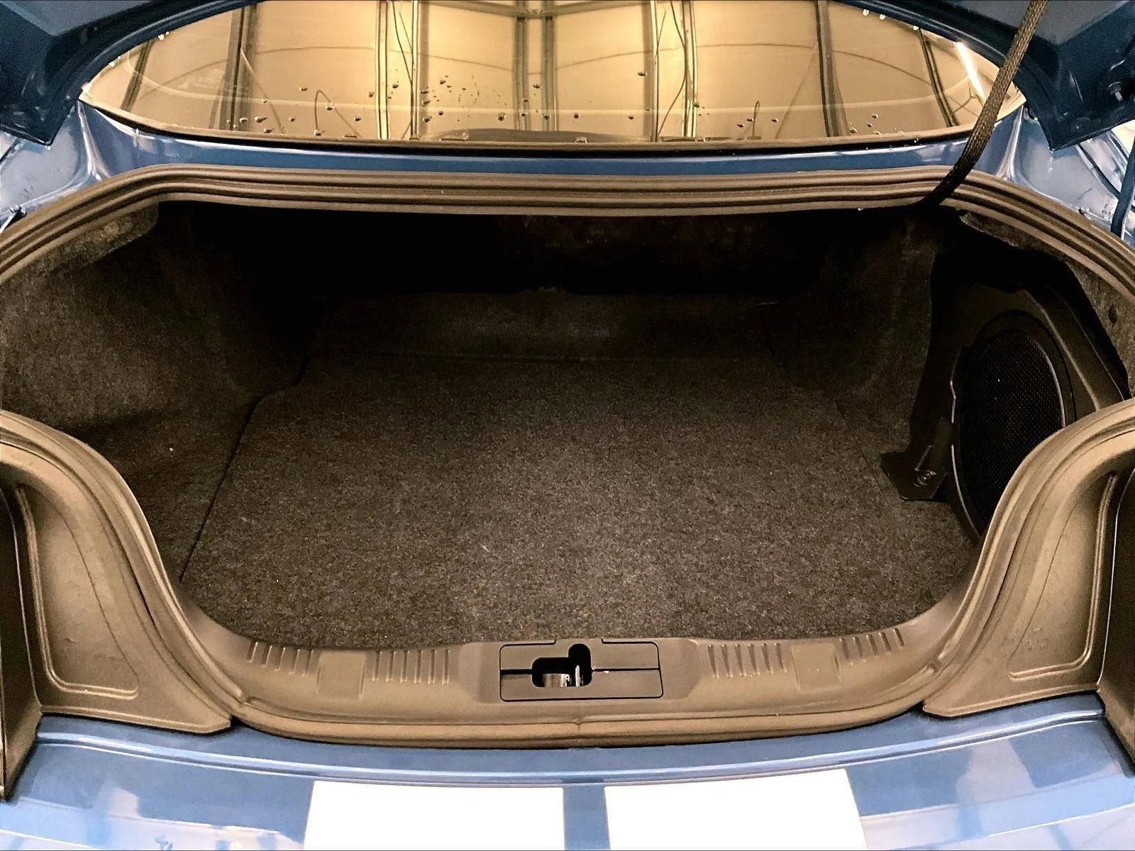 Certified 2020 Ford Mustang Shelby GT500 w/ Carbon Fiber Track Pack RWD image 31